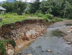 Pasca Banjir di Desa Lawin, BPBD Sumbawa Lakukan Pendataan Kerusakan 