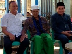 Silaturahmi ke Desa Labuhan Kuris, Pasangan RASA Disambut Gembira 