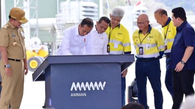 Presiden Jokowi Resmikan Smelter Tembaga dan Pemurnian Logam Mulia AMMAN    