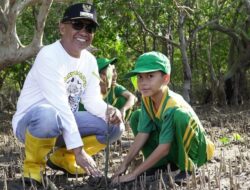 Sambut Hari Sumpah Pemuda, Pemkab Sumbawa Tanam 1000 Mangrove   